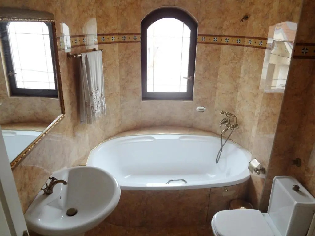 Central Exclusive Apartment