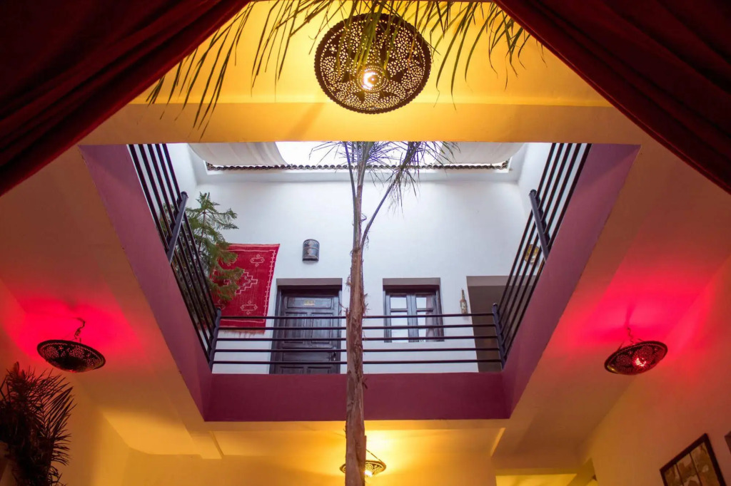 Riad Iklil hcekarram