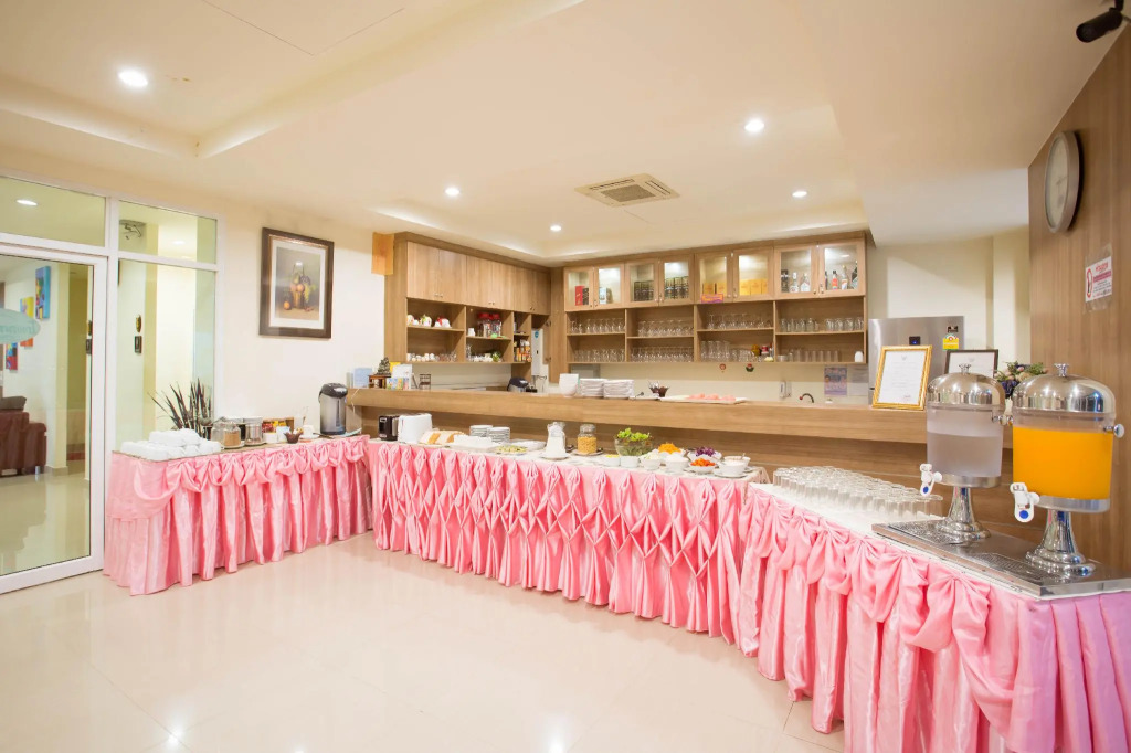 Tharakiree Place Hotel