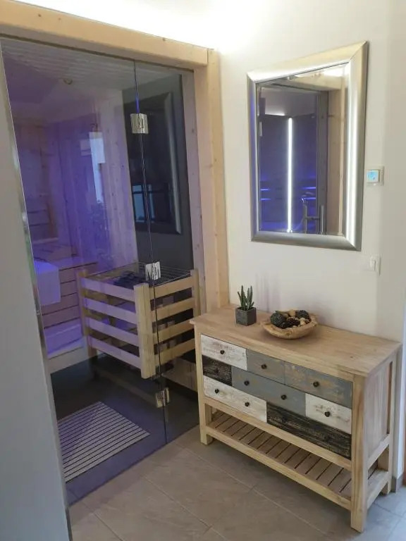 Hochalmbahnen Chalets 20W1, Alpenveilchen, nahe Gondel, Hunde willkommen