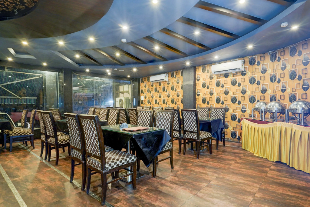 Super Townhouse Bani Park Formerly Aroma Residency