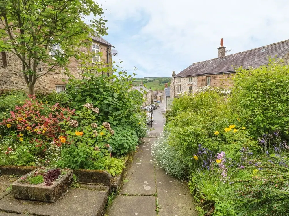 Holly Cottage