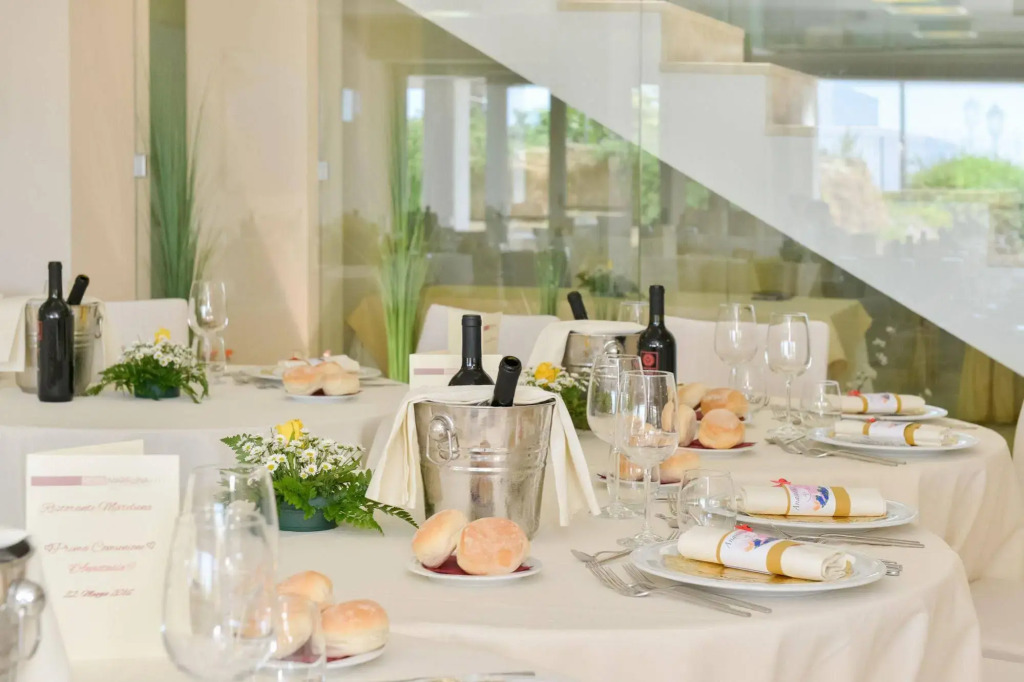 Hotel Mareluna