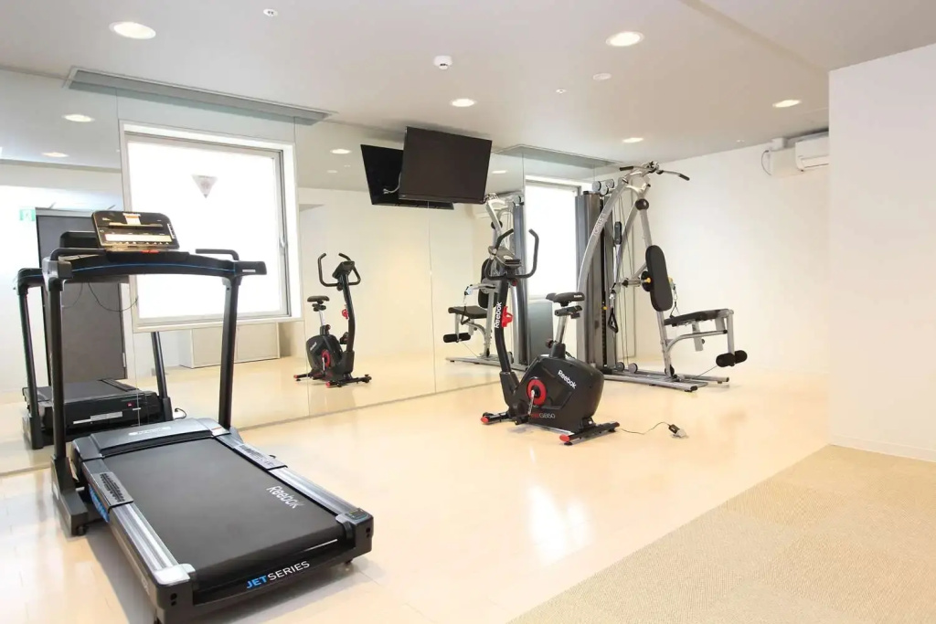 SureStay Plus Hotel by Best Western Shin-Osaka