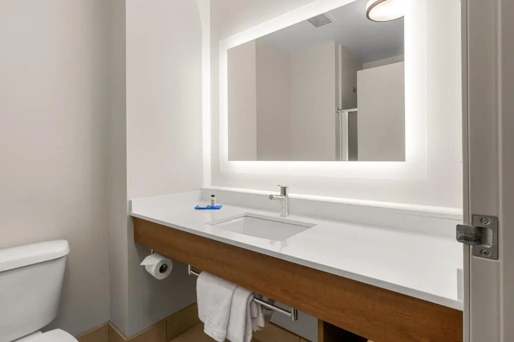 Holiday Inn Express and Suites Sumner by IHG