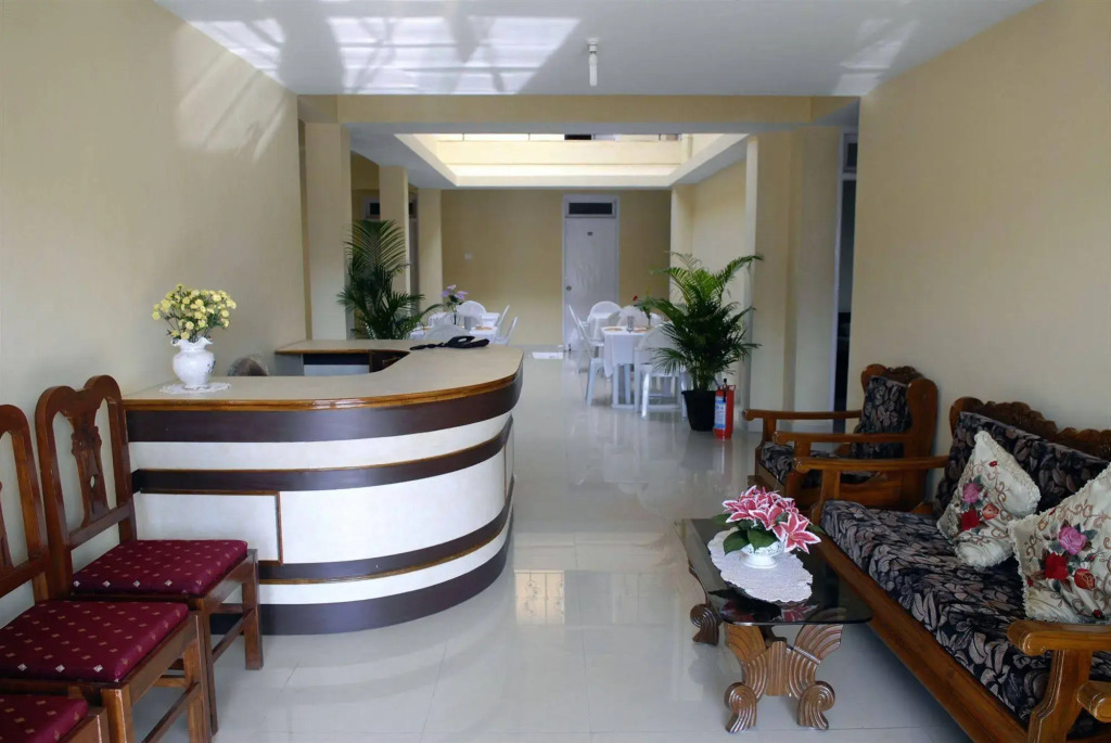 Veeniola Holiday Home