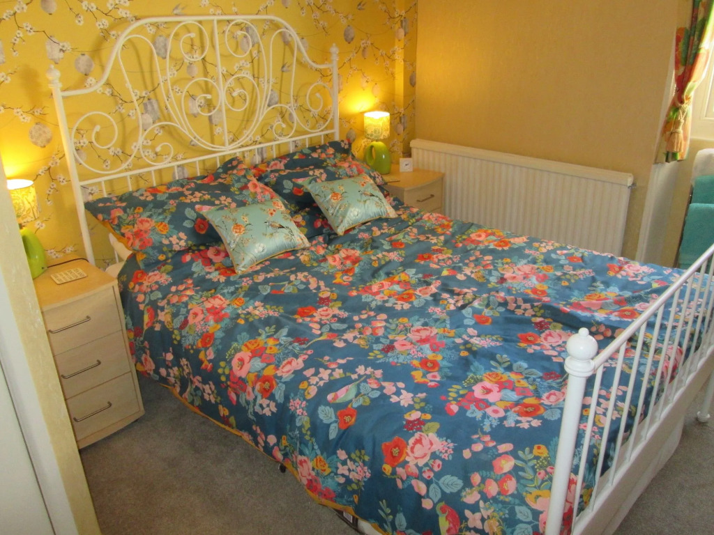 Lyndale Guest House