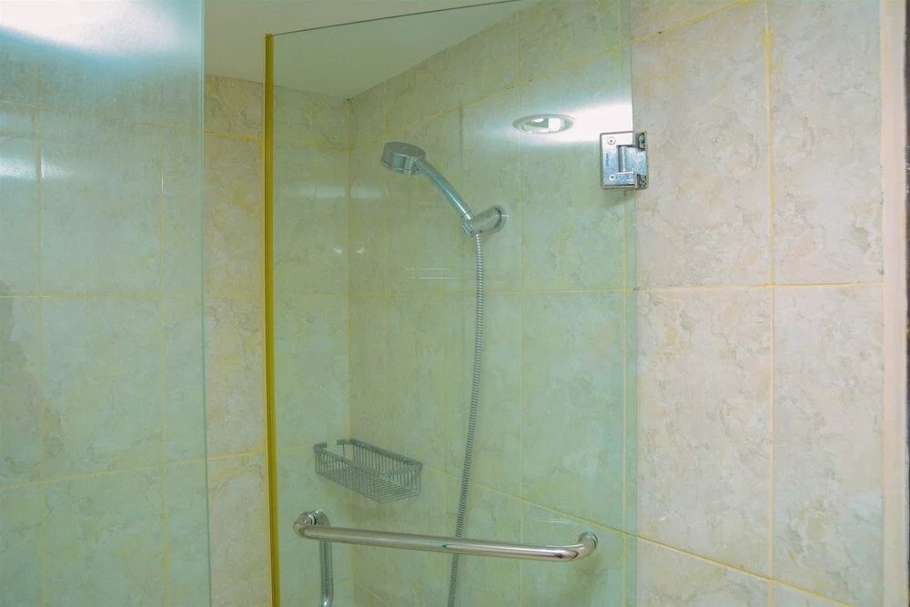 Best Price Studio at Tamansari the Hive Apartment