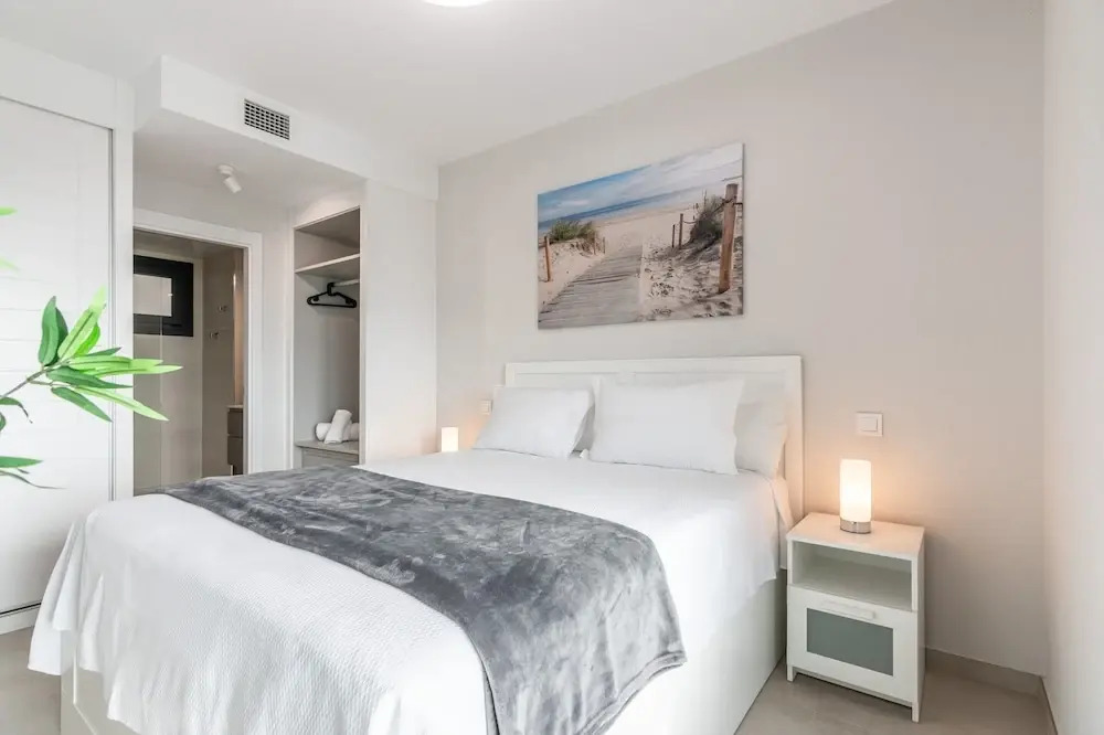 Isla Canela: Waterfront Family Oasis