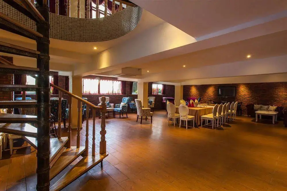 Shenanbei Boutique Hotel