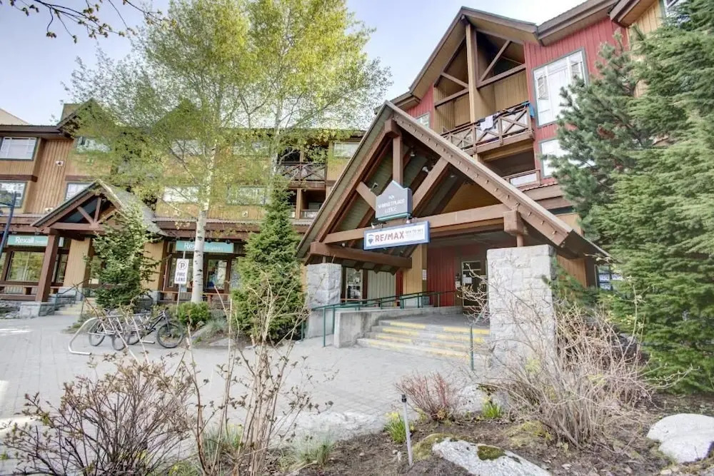 Marketplace Lodge
