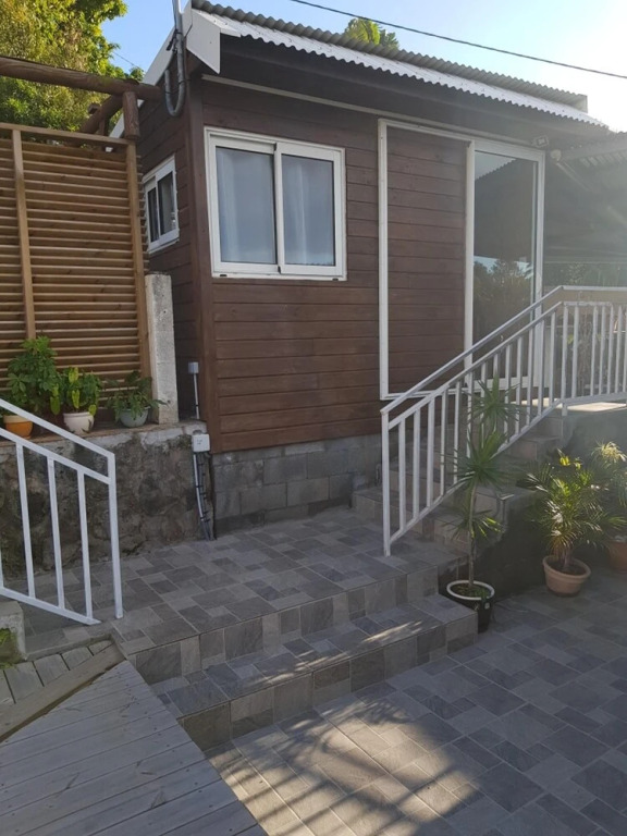 Studio in L Etang Sale , With Wonderful sea View, Furnished Terrace and Wifi - 6 km From the Beach