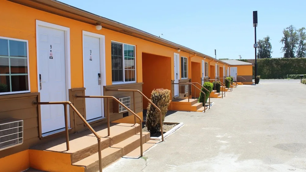 Aristocrat Motel