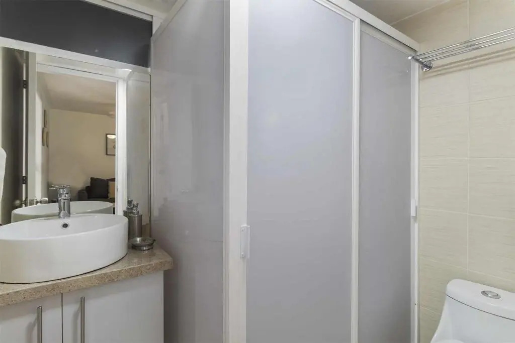 Suite Estilo y Ubicación 150MB Home Office Zaragoza El Prado C13