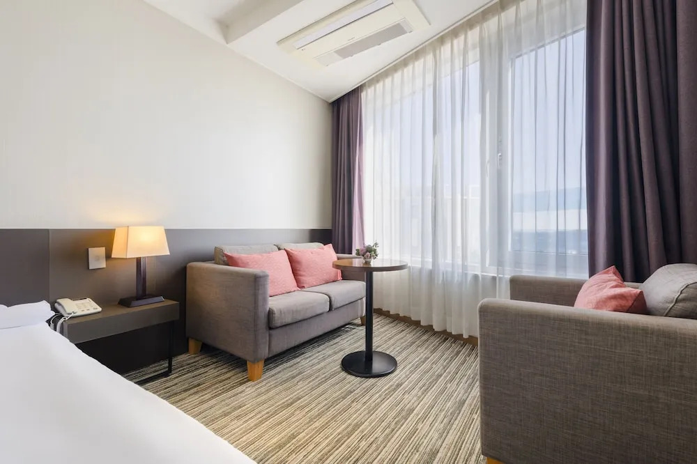 Shin Shin Hotel Jeju Worldcup
