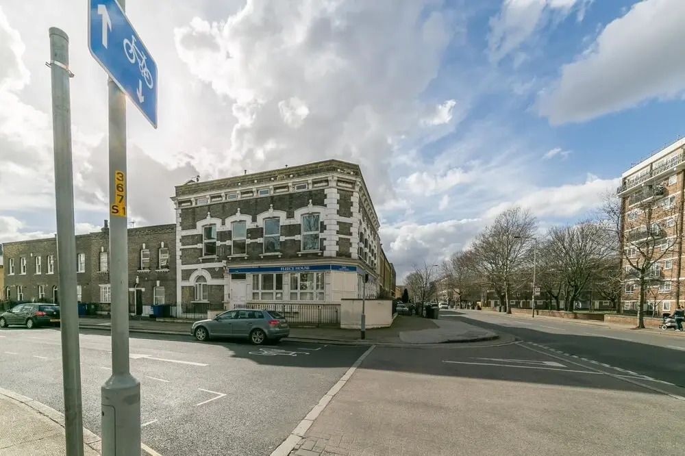 NEW Superb 2BD Flat Near Centre in Bermondsey