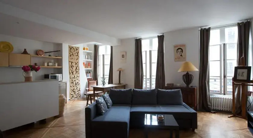 Design and Luxe Grenelle St Germain