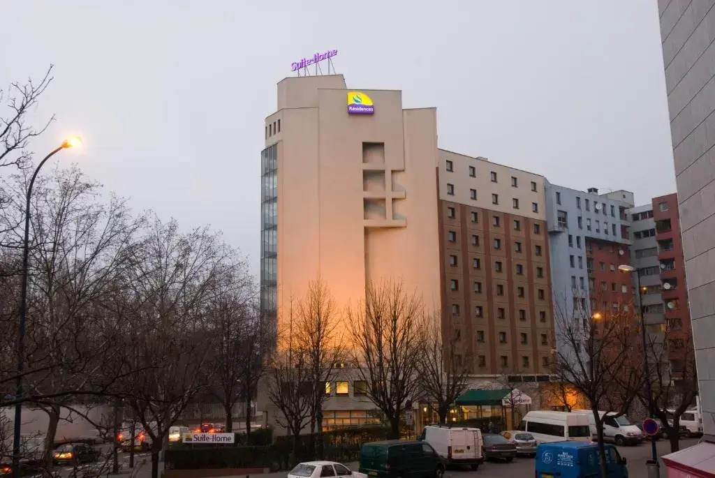 Canal Suites (Ex. Suite-Home) by Popinns