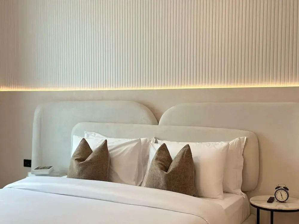 Durrani Homes - The Luxe 3br with Burj Khalifa and Fountain View - third room without partition
