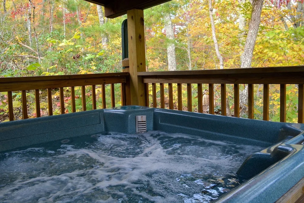 SOUTHERN NITES - 1 Br Cabin