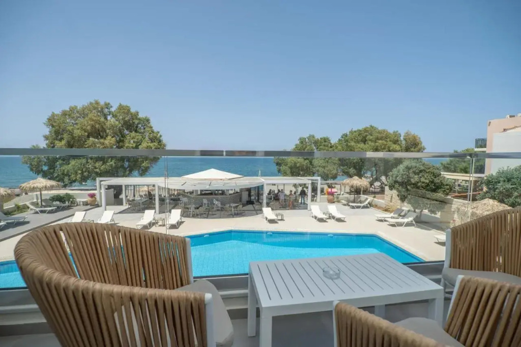 Alexia Beach Hotel