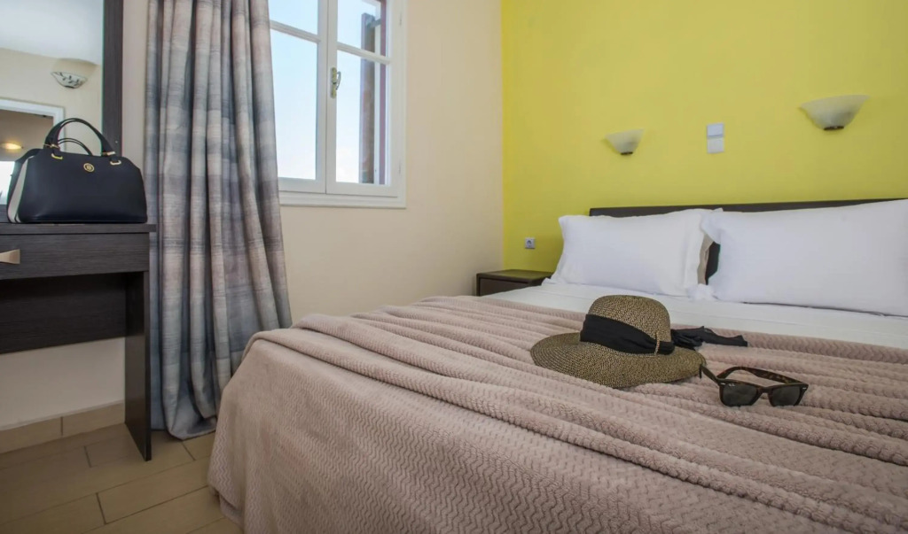 Naxos Palace Hotel