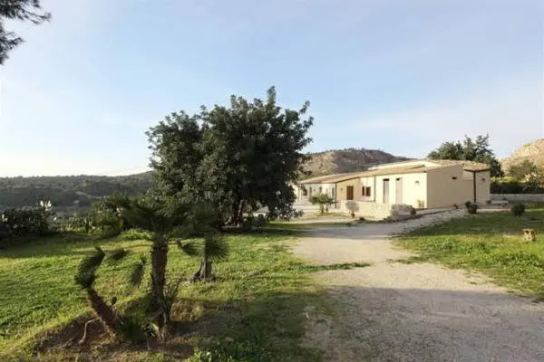 Oasi Monte Rhenna