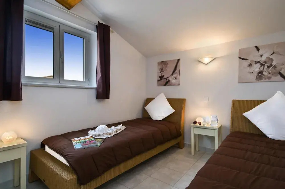 Terraced House in Vidauban With Pool