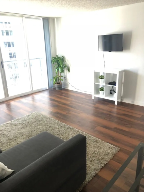 One Bedroom Apartment in Skyrise