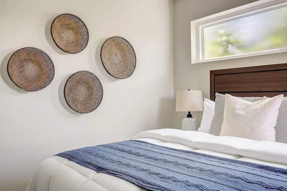 Stunning Guesthouse - Walk Everywhere! Sleeps 6!