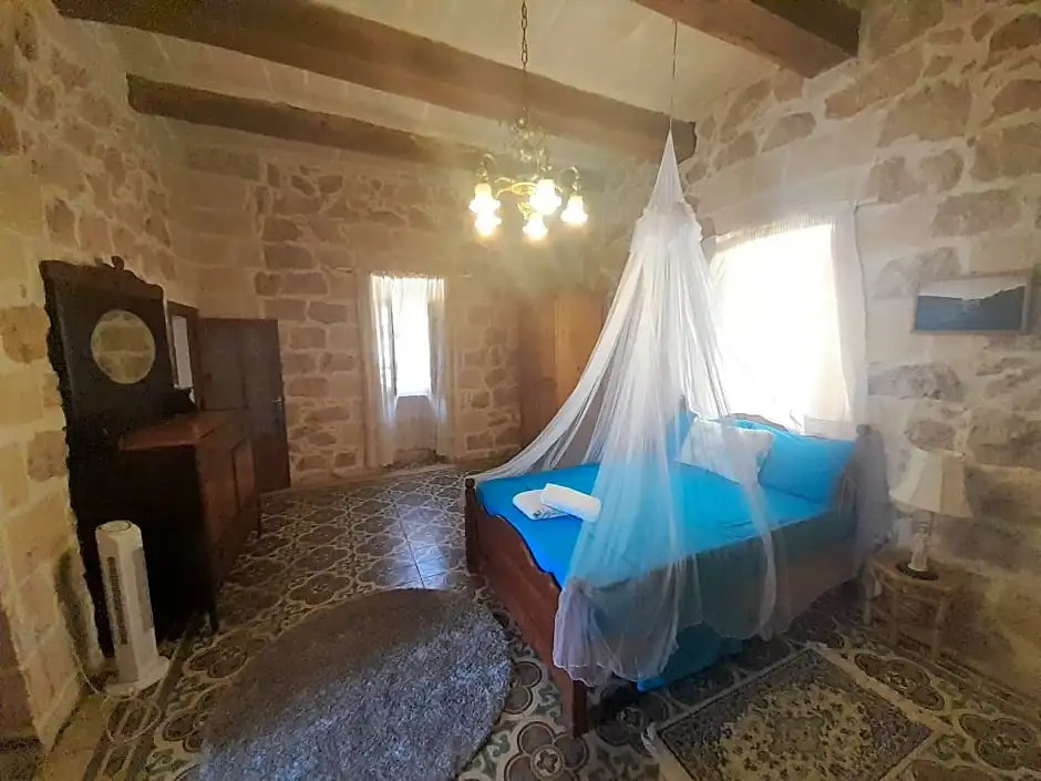 Farmhouse Zebbug
