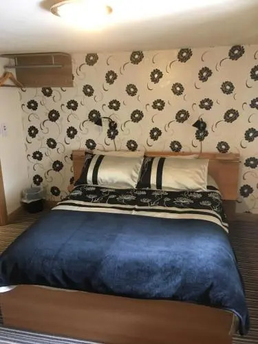 Masons Arms Hotel
