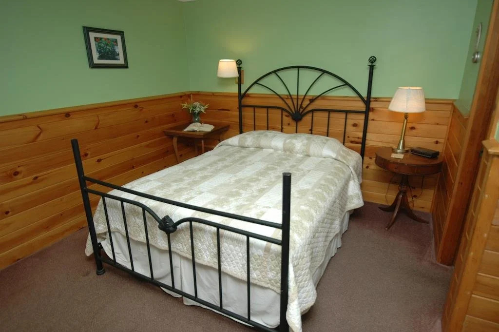 The Arbor Inn