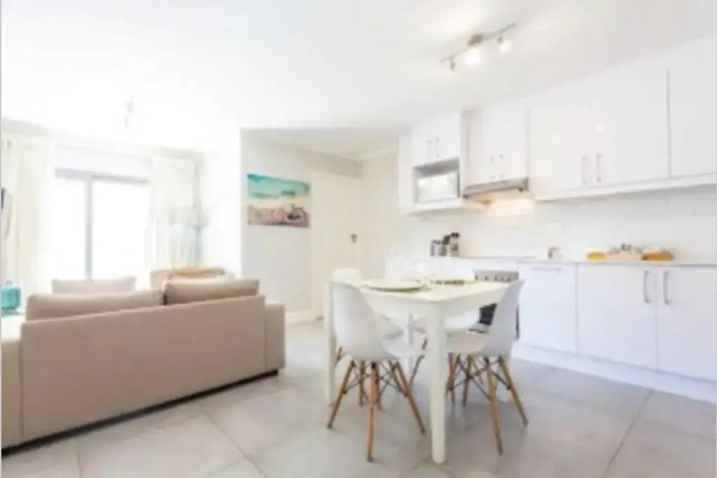 The Paragon SOLO MODERN DELUXE CENTRAL TO CAPE TOWN