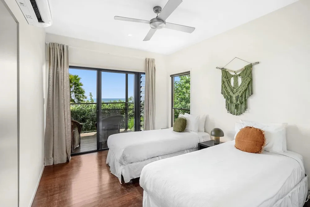 Belle Escapes Trinity Blue Oceanview Home