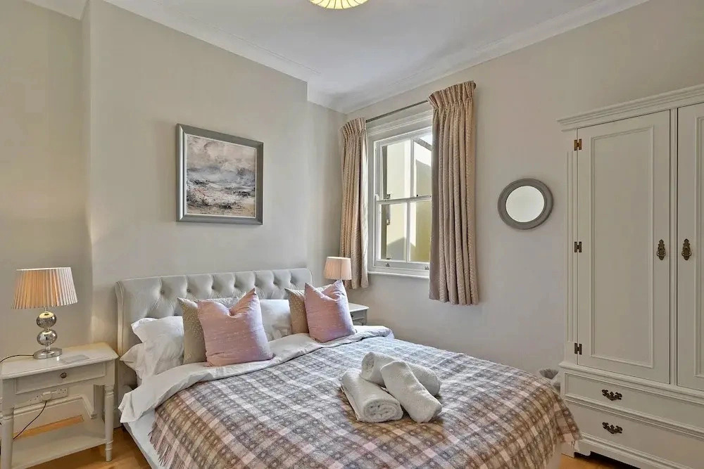 Villa in Sidmouth With Sea Views