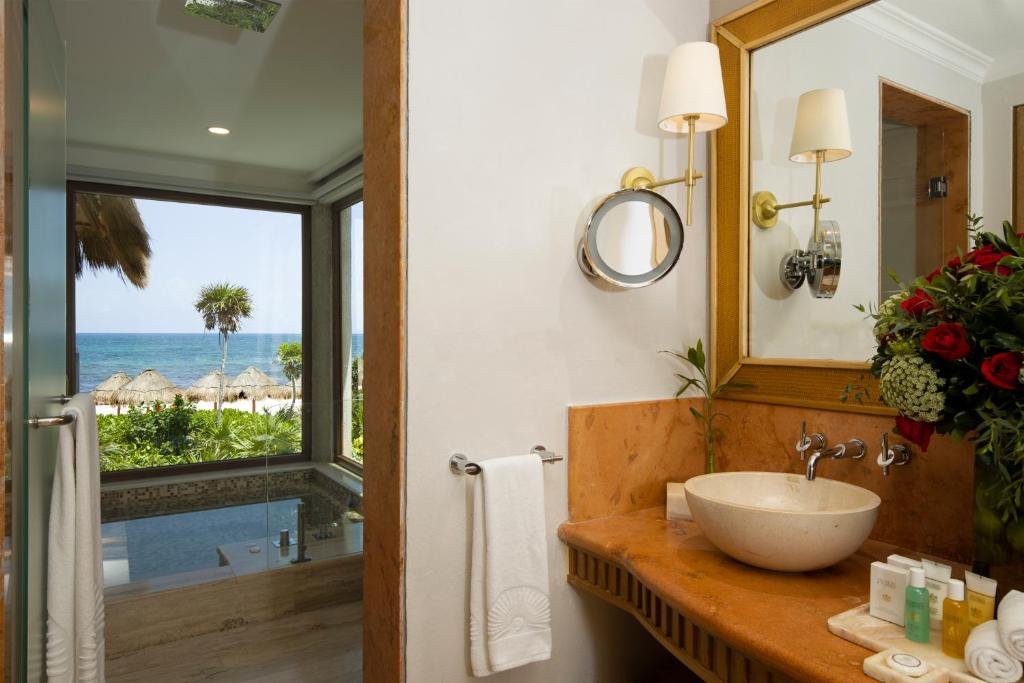 Valentin Imperial Riviera Maya All Inclusive
