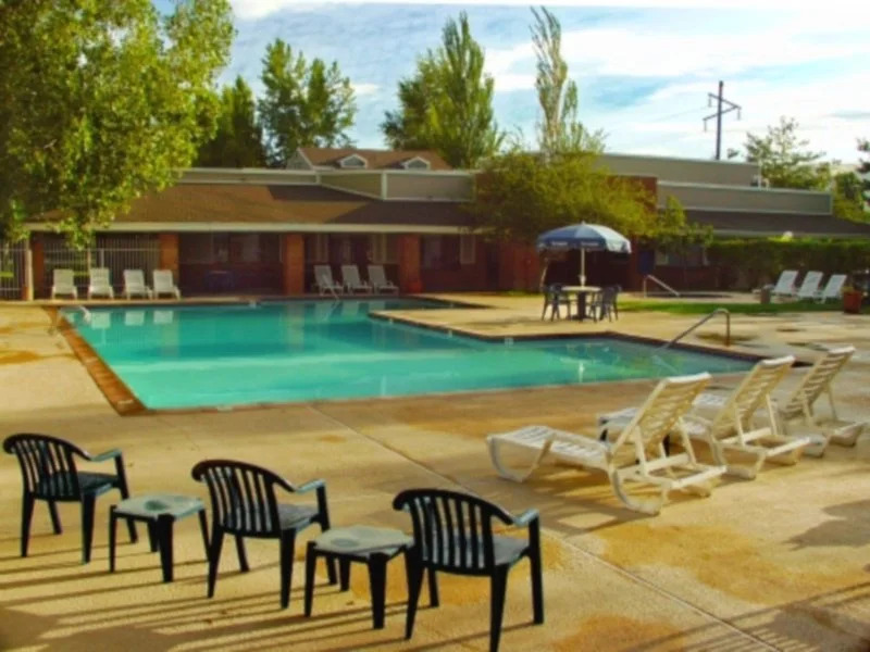 Sky Harbor Suites
