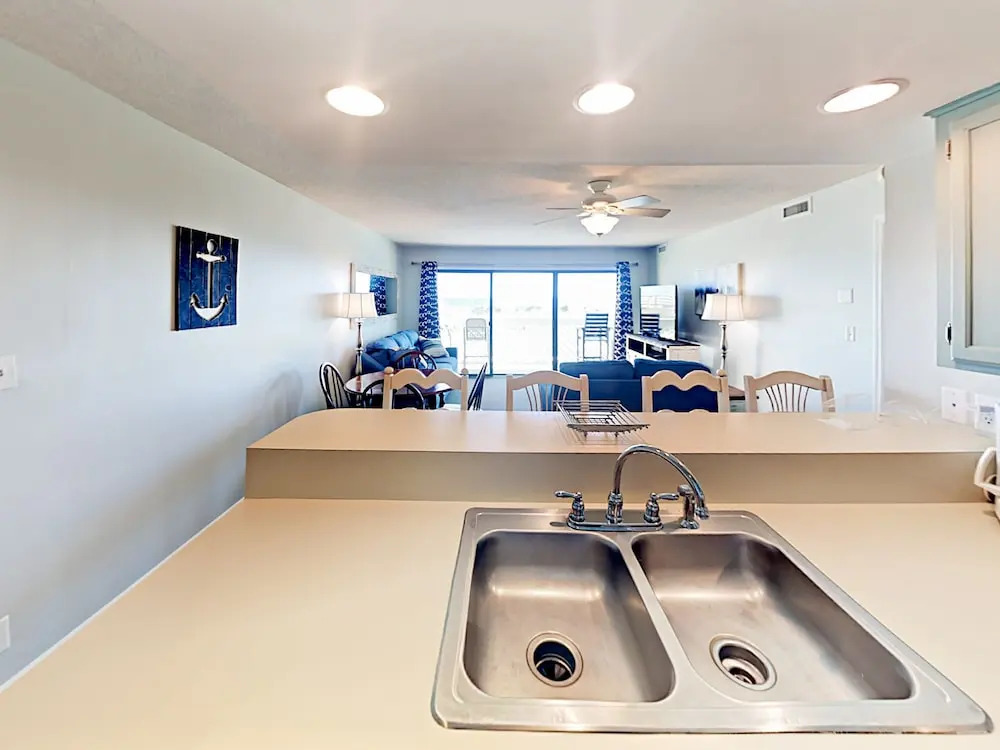 105 South Ocean Boulevard Condo 3 Bedrooms 2 Bathrooms Condo