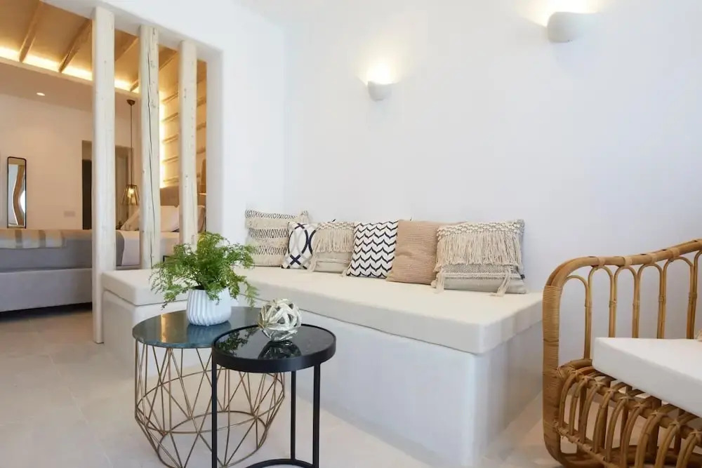 Phos the Boutique - Luxury Villas Suites Santorini Honeymoon Suite With Heated Infinity Pool - Caldera Sea View