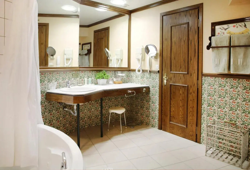 HOTEL SPA MONTANA