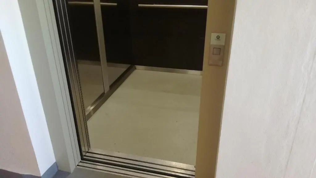 2.Flat for 2 people, WiFi