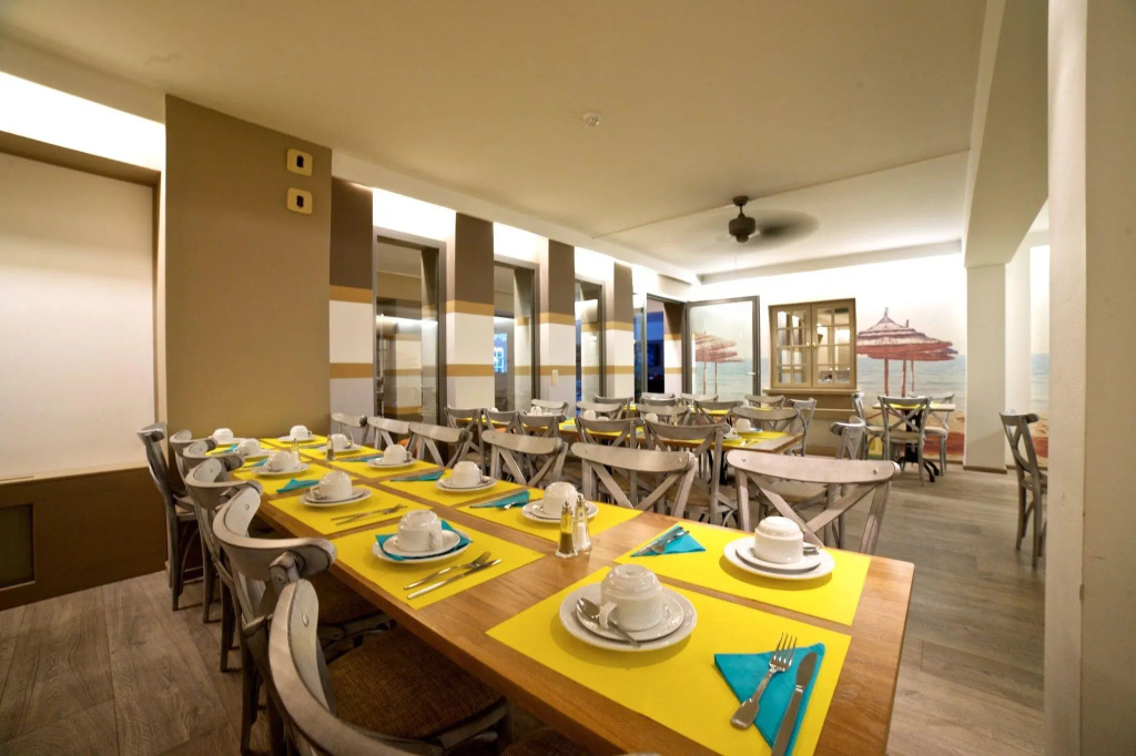 Grand Hotel Normandy by CW Hotel Collection
