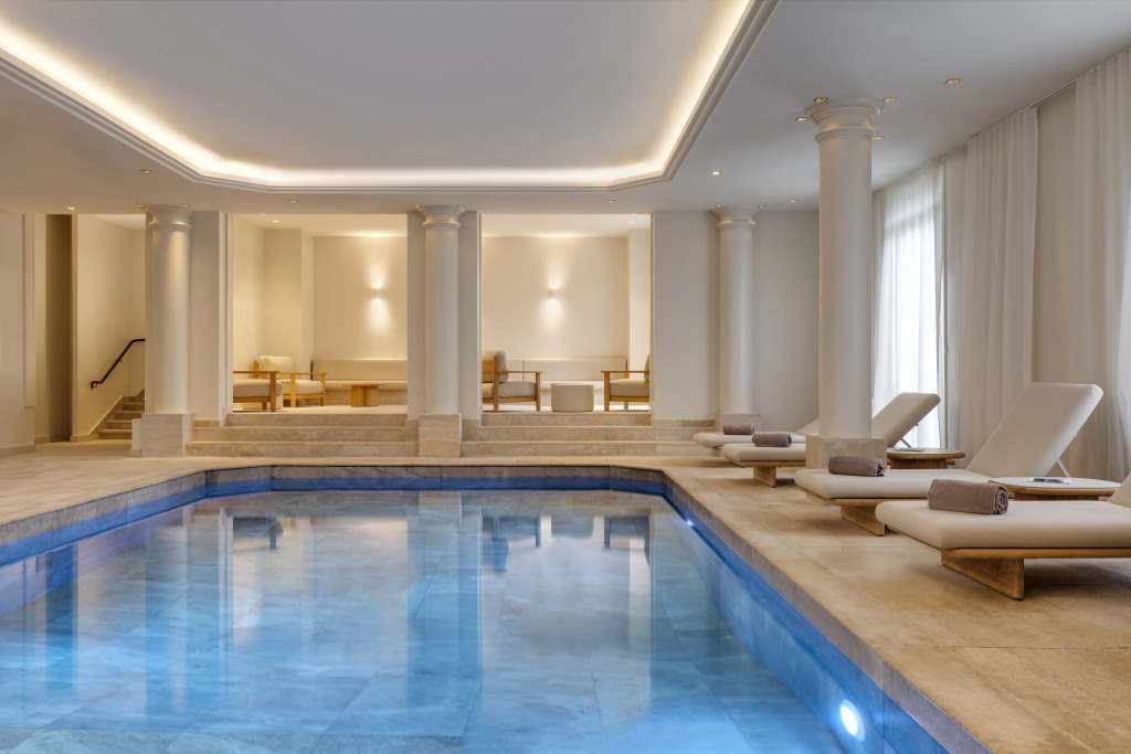 InterContinental Chantilly Chateau Mont Royal by IHG