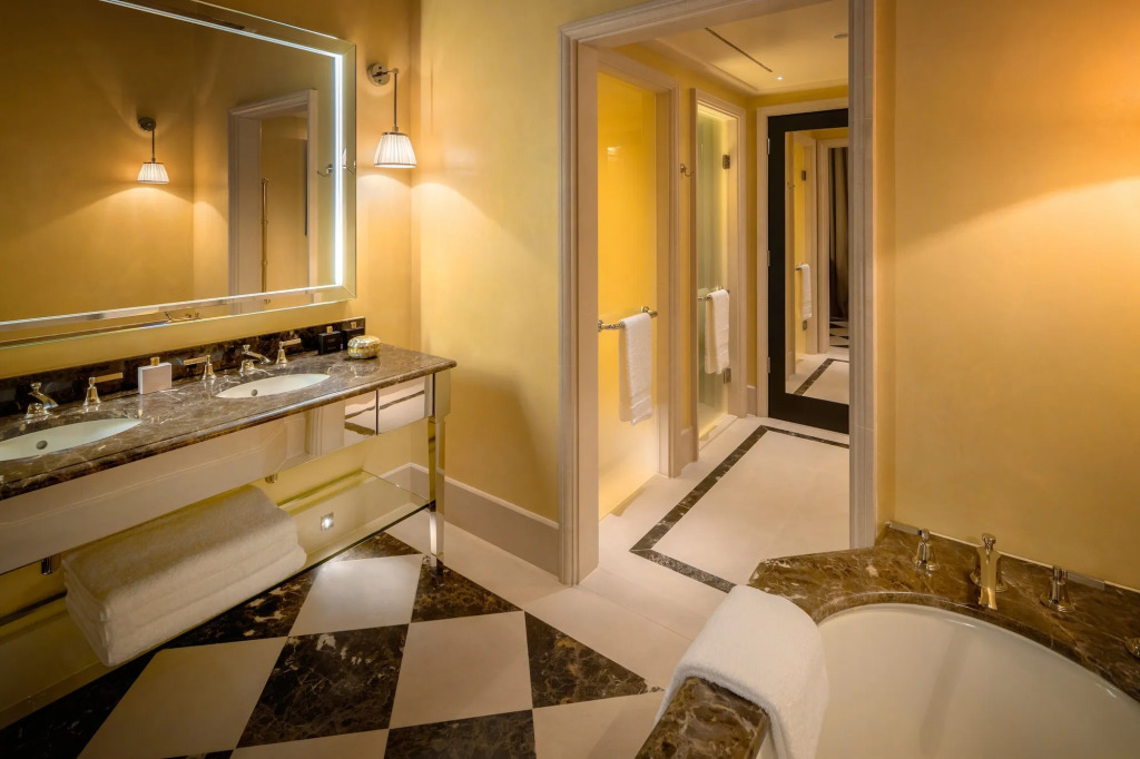 Loscar London