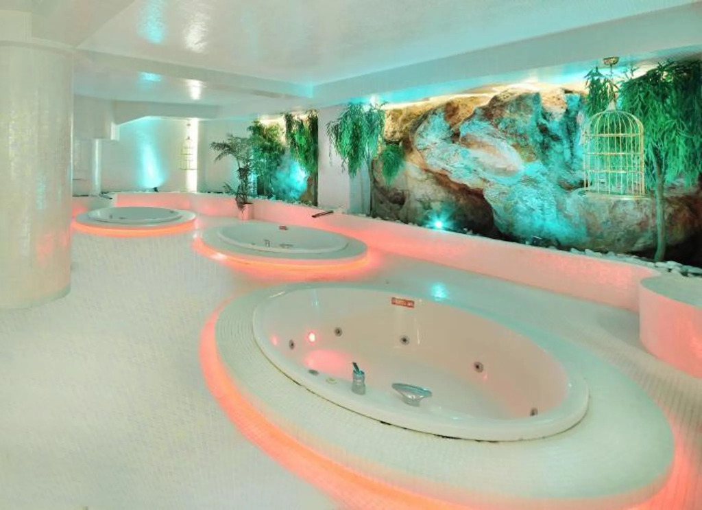 Отель Tiara Termal Hotel & SPA