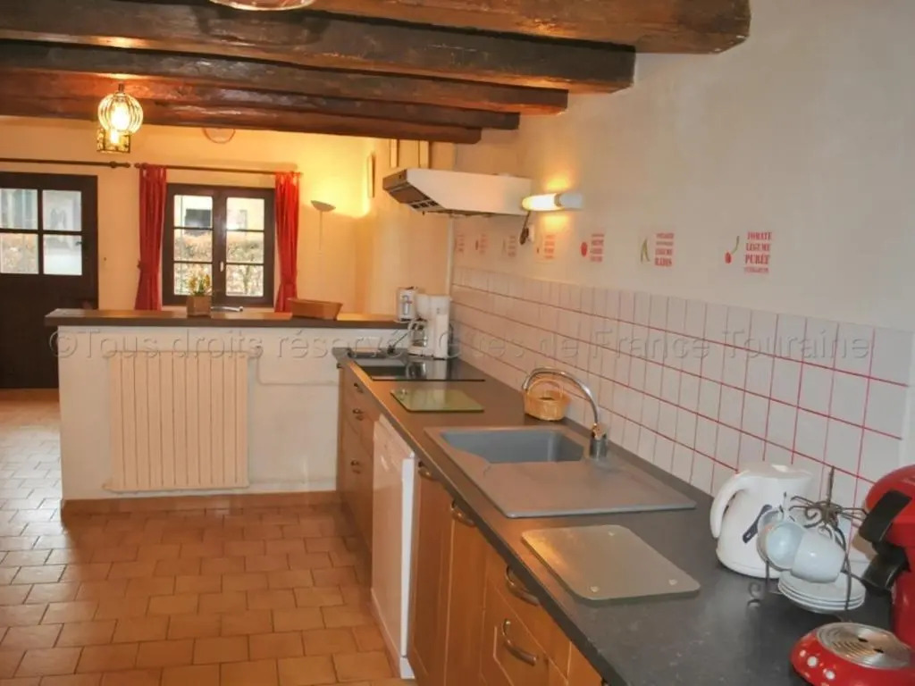 Gîte 18e avec piscine, jardin et équipements inclus, près des Châteaux de la Loire - FR-1-381-212