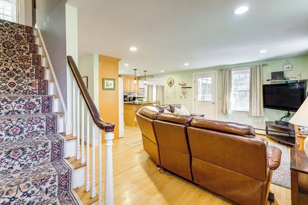 Game Room + Patio: Quiet Centerville Beach Base