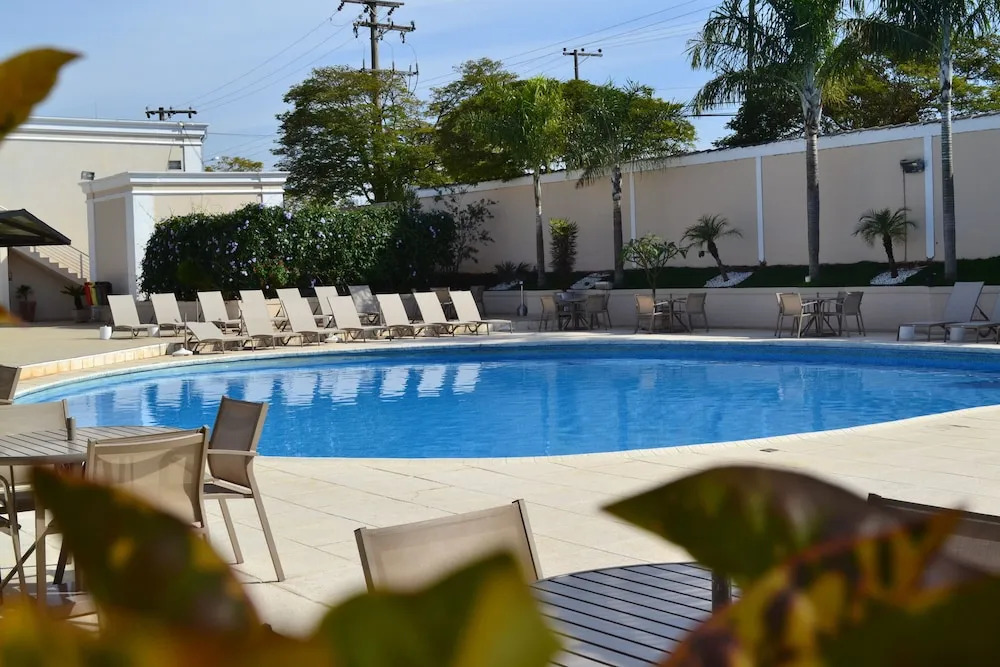 Itu Plaza Hotel