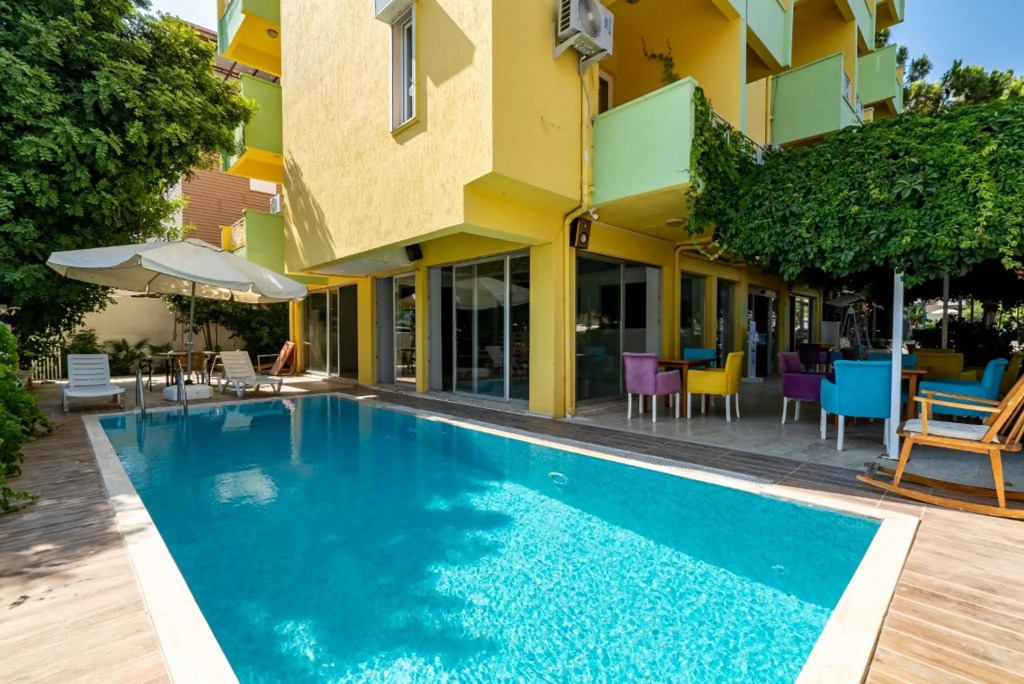 Umit Hotel